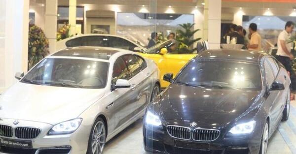 عکس نمایشگاه بی ام و