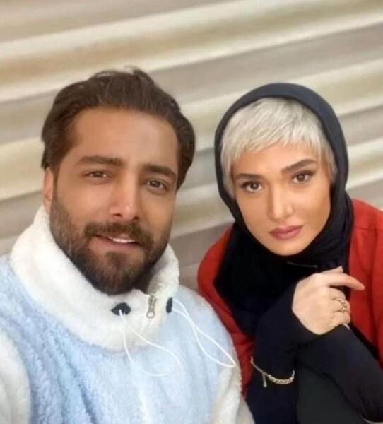 عکس مینا وحید و پدرش