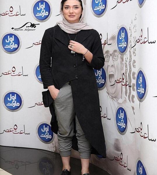 عکس مینا وحید و پدرش
