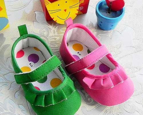 عکس کفش های بچه گانه