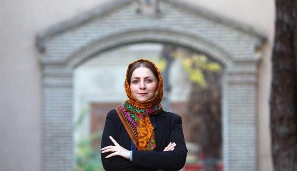 عکس لیلی کاراتی