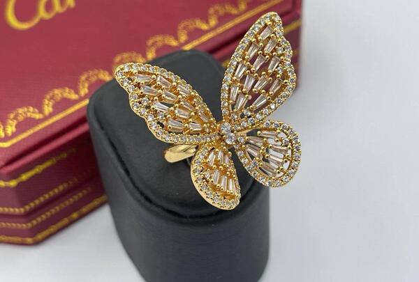 عکس انگشتر پروانه