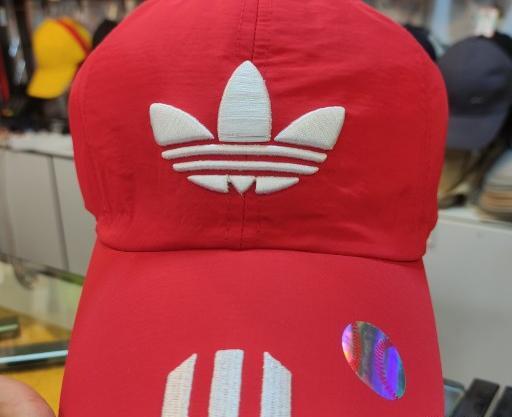 عکس کلاه ادیداس