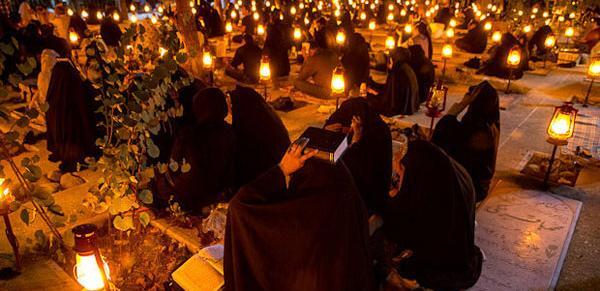 عکس شب قدر با چادر