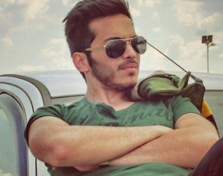 ژست عکس لب دریا مردانه