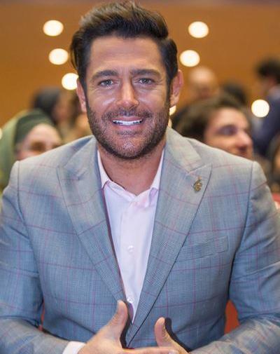 عکس محمدرضا گلزار در جشن حافظ
