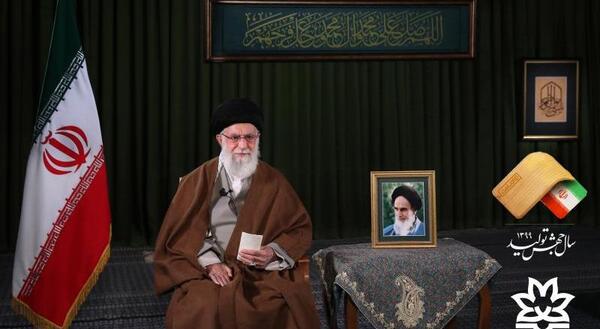 عکس رهبر سال جهش تولید