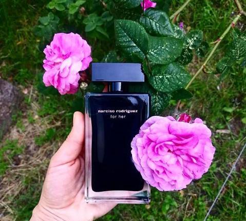 عکس عطر نارسیس