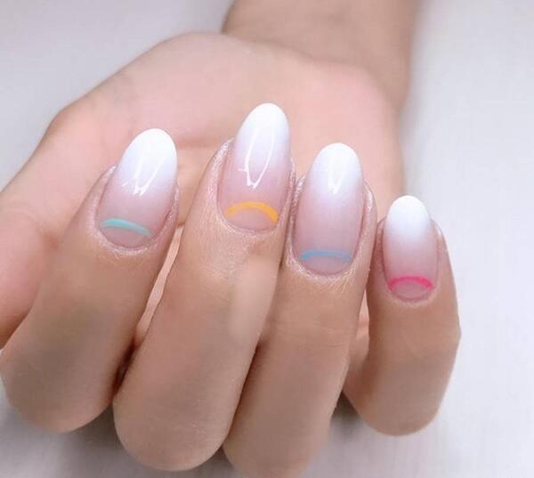 عکس طراحی ناخن امبره