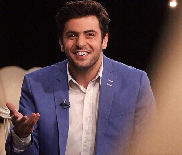 عکس علی ضیا مجری و همسرش