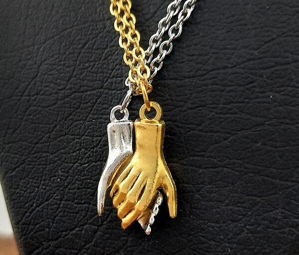 عکس گردنبند دوستی