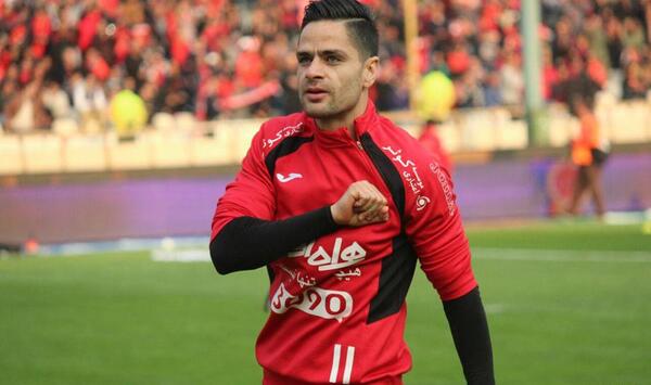 عکس صادق محرمی بازیکن پرسپولیس