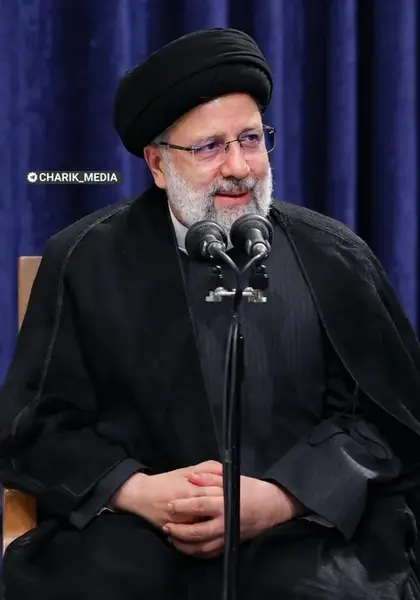 عکس آقای بنا