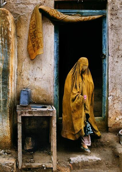 عکس آقای بنا