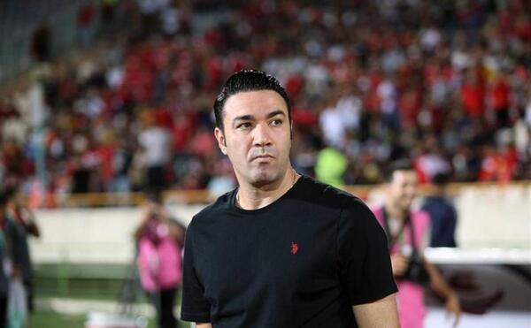 عکس شعار استقلال ضد پرسپولیس