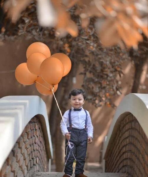 عکس پاییزی پسر بچه