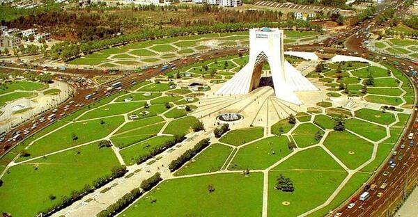 عکس برج آزادی از بالا