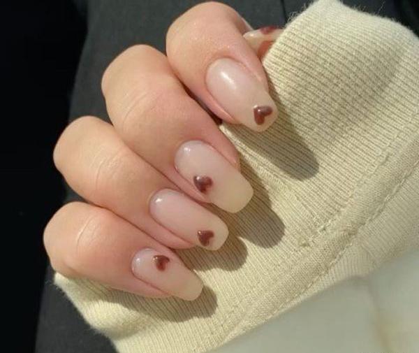 عکس کاشت ناخن کرمی