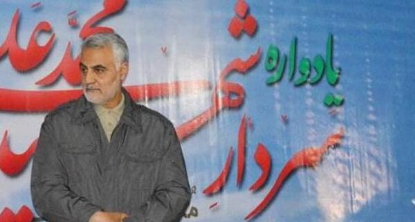 عکس یادگاری حاج قاسم سلیمانی