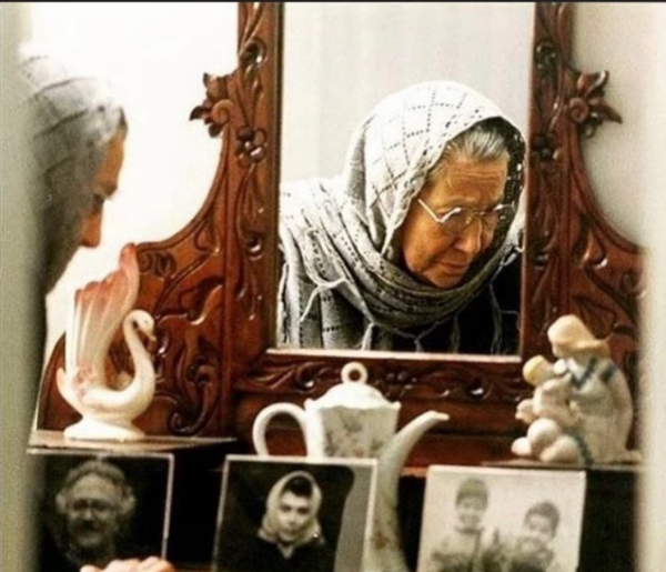 عکس از جمیله شیخی