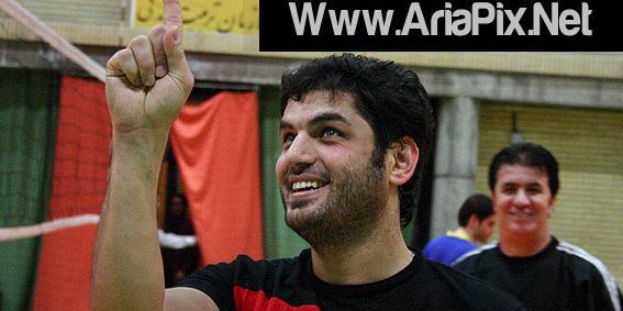 عکس سام درخشانی با پسرش