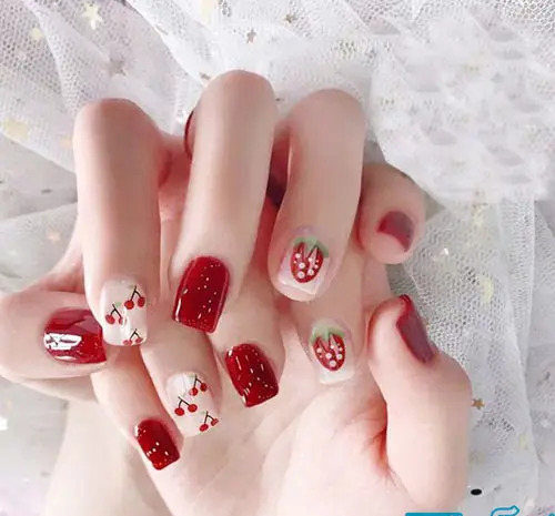 عکس طرح ناخن دخترانه ساده
