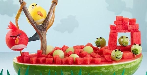 عکس ایده تزیین شب یلدا برای مدرسه