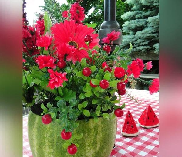 عکس ایده تزیین شب یلدا برای مدرسه