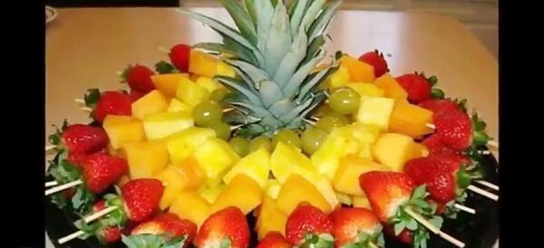 عکس ایده تزیین شب یلدا برای مدرسه
