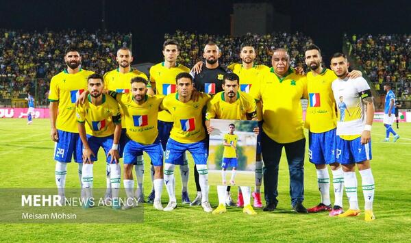 عکس تیمی صنعت نفت آبادان