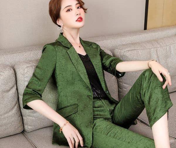 عکس کت شلوار یقه انگلیسی