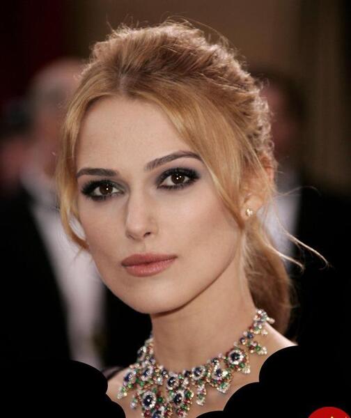 عکس گردنبند ثریا