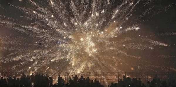 عکس بین الحرمین در شب عاشورا