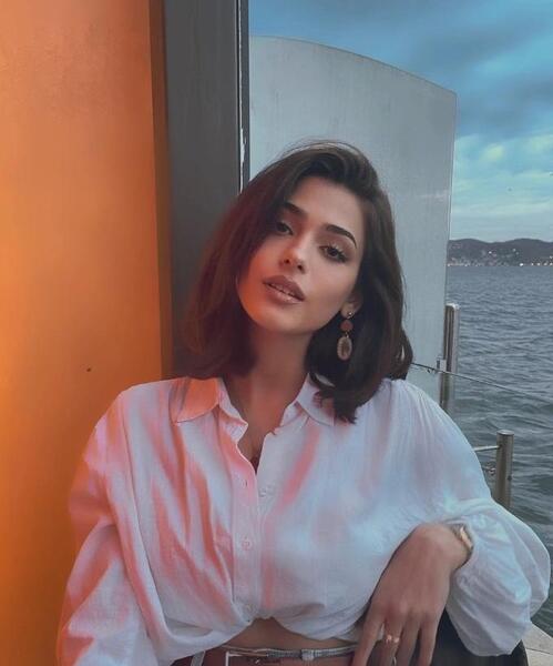 عکس یارن شاداوغلو