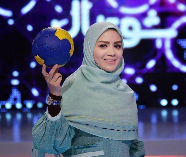 عکس مجری زن شوتبال