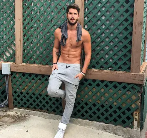 عکس های nick bateman