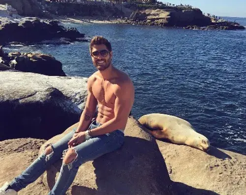 عکس های nick bateman
