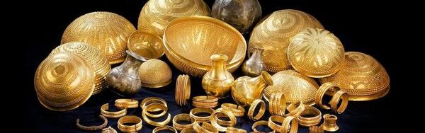 عکس دستبند آهنی