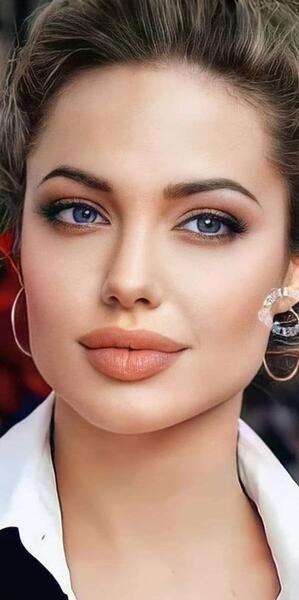 عکس آنجلینا جولی