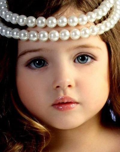 عکس دختر کوچک زیبا برای پروفایل