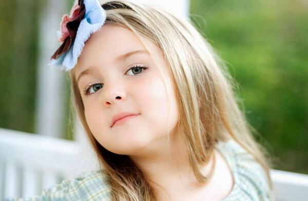 عکس دختر کوچک زیبا برای پروفایل