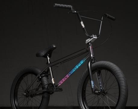عکس دوچرخه حرفه ای bmx
