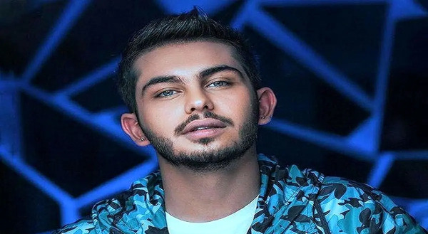 عکس رنگ مو زرد عقدی