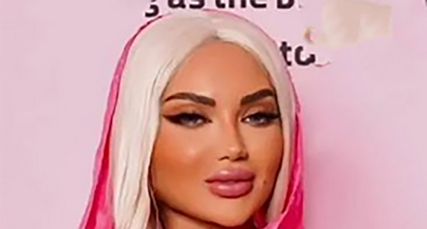 عکس باربی زنده