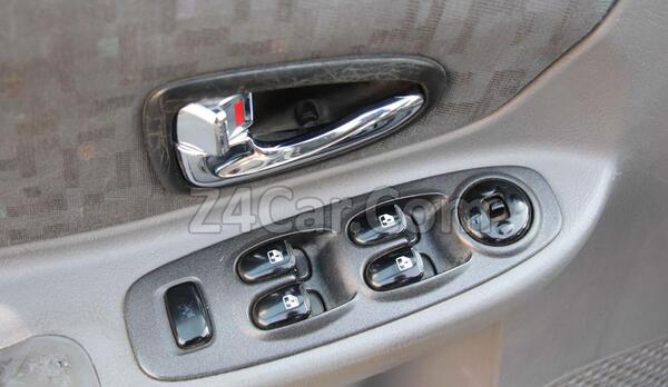 عکس هیوندای ورنا