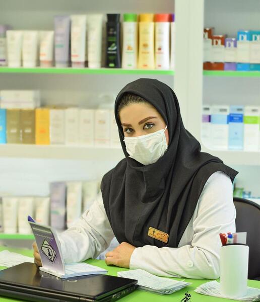 عکس خانم دکتر