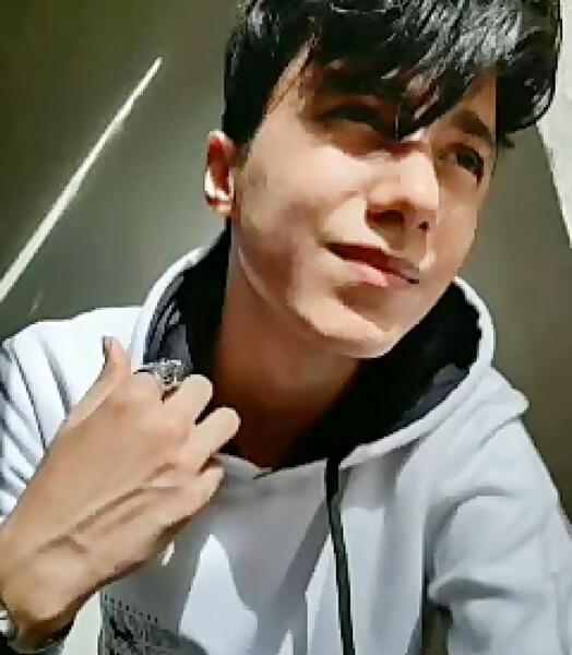 سعید والکور عکس زیبا