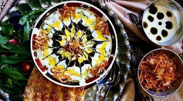 عکس آش رشته برای افطار