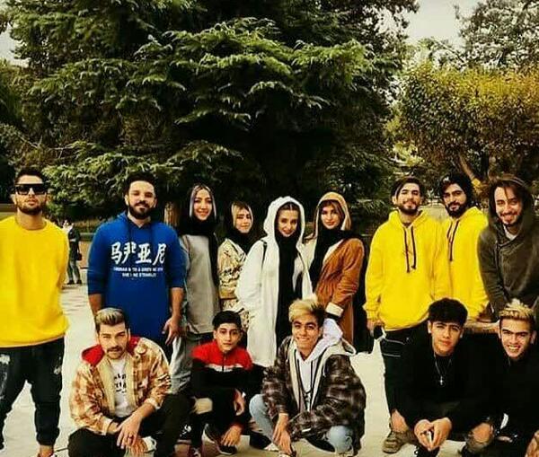 عکس دسته جمعی اکیپ نیکا و متین