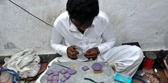 عکس طلا سازی